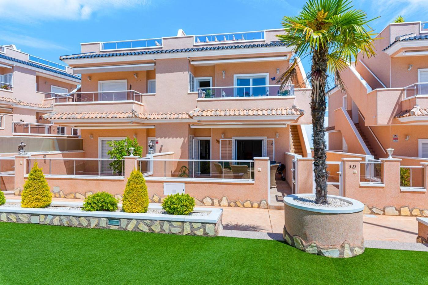 Apartments Punta Prima Indoor & Outdoor Pool Torrevieja Exterior photo